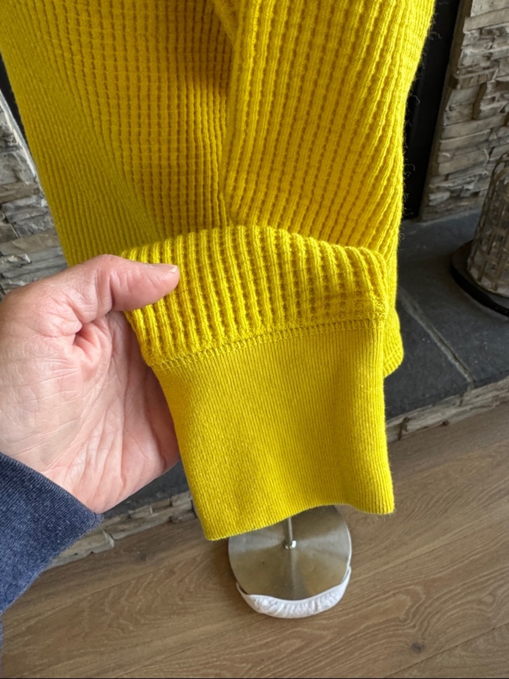 GAP Yellow Ribbed Long Sleeve Crew Thermal Top - Picture 7 of 13